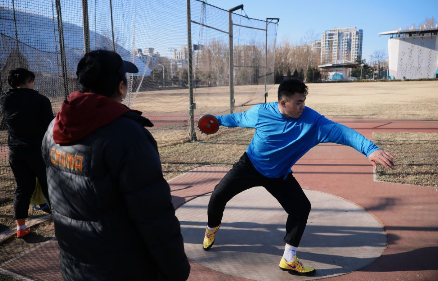 在线百家乐中的社交互动与乐趣
